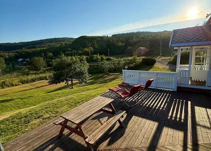 Idyllisk På Vakre Bjarkøy * Harstad